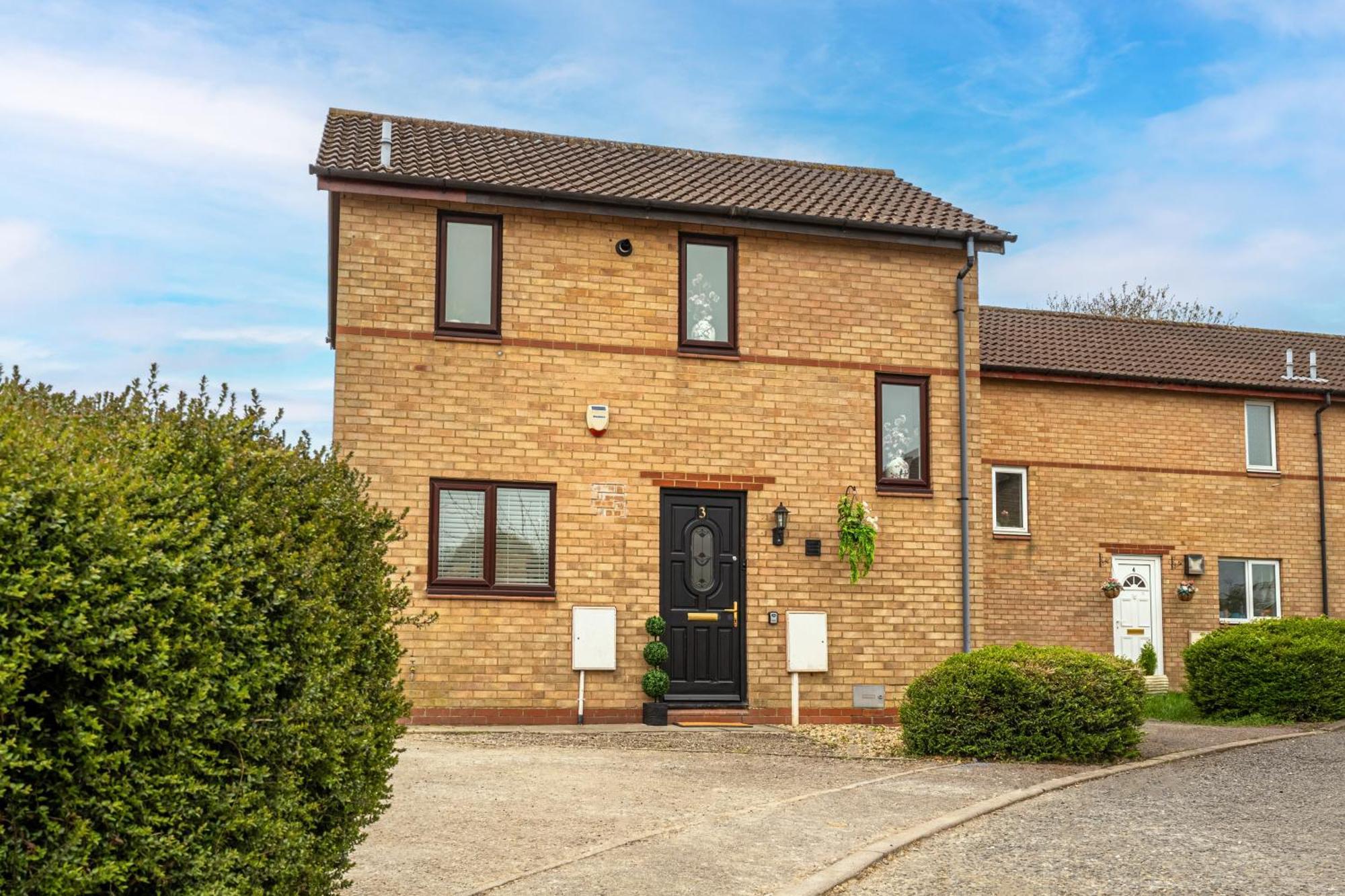 The Little Chinoiserie 2 Bed House With Large Garden And Only 7 Min Away From Mk Rail Station And Centre Apartment Milton Keynes